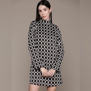 ✨ Retro Chic Mango Chain Print Mini Dress ✨ Size 4